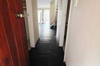 To Let 2 Bedroom Property for Rent in Rosettenville Gauteng