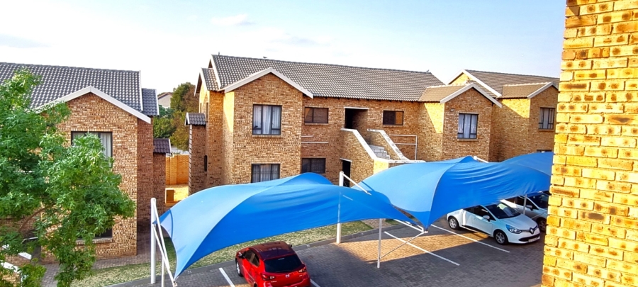 2 Bedroom Property for Sale in South Crest Gauteng