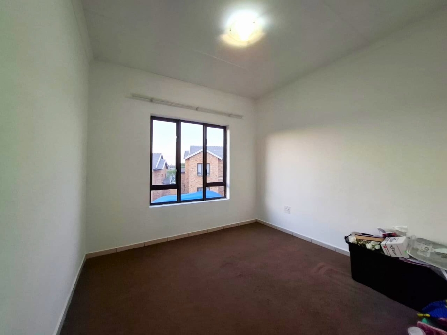 2 Bedroom Property for Sale in South Crest Gauteng