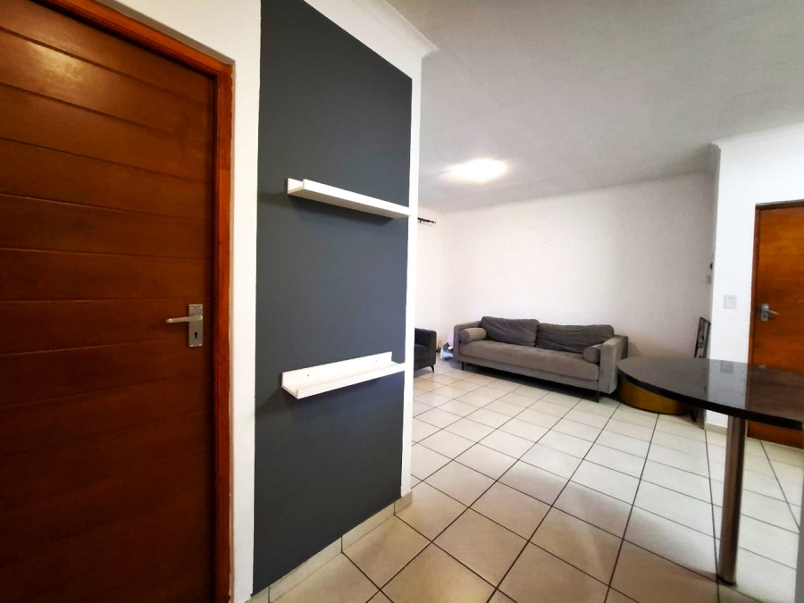 2 Bedroom Property for Sale in South Crest Gauteng