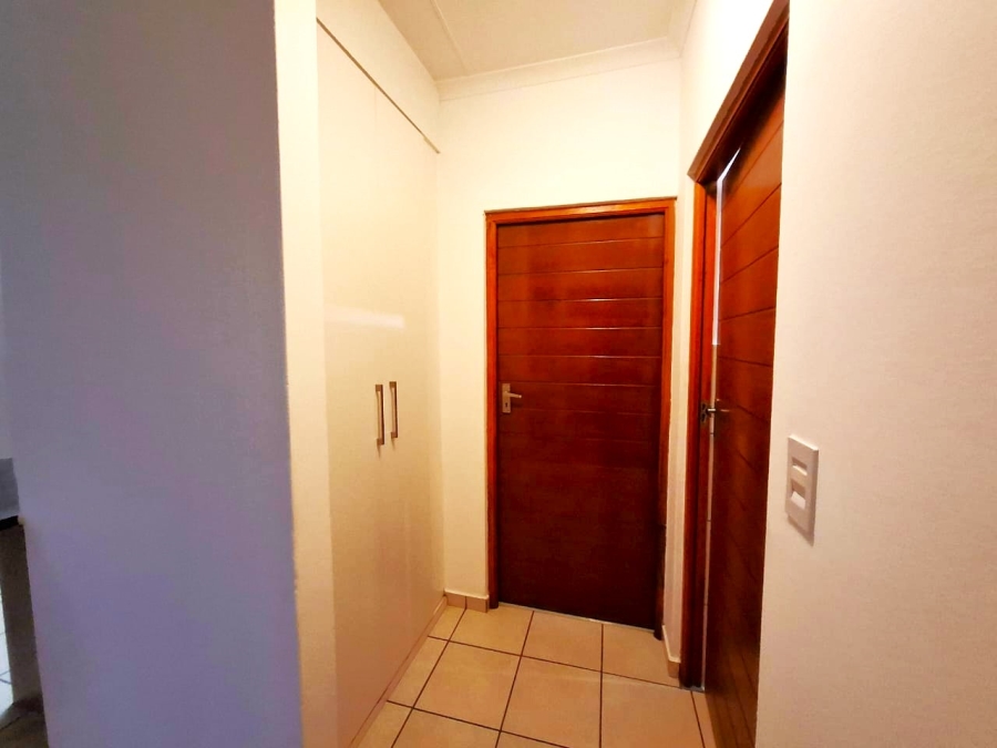 2 Bedroom Property for Sale in South Crest Gauteng