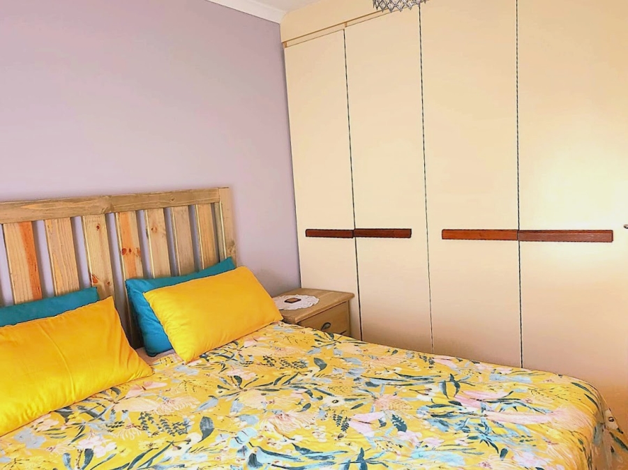 7 Bedroom Property for Sale in Brackendowns Gauteng