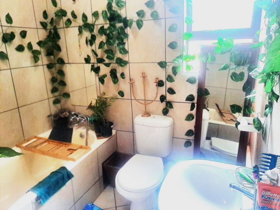 7 Bedroom Property for Sale in Brackendowns Gauteng