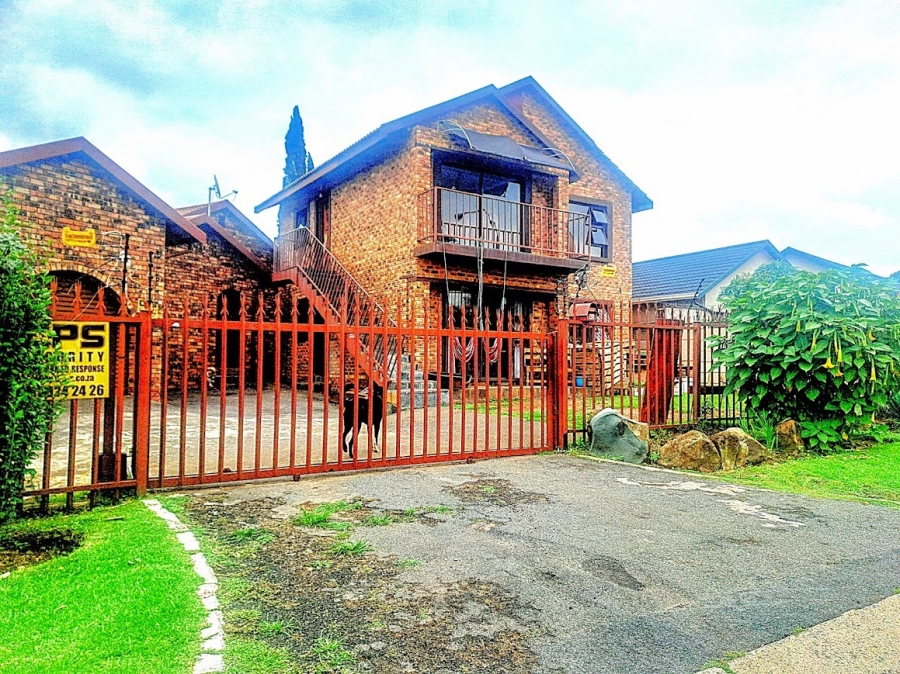 7 Bedroom Property for Sale in Brackendowns Gauteng