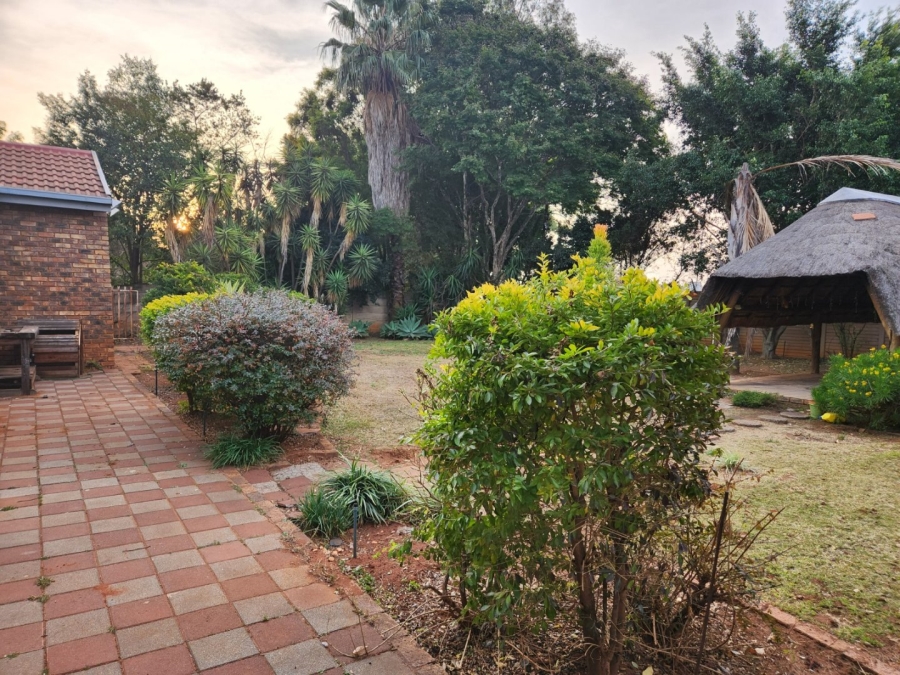  Bedroom Property for Sale in Amandasig Gauteng