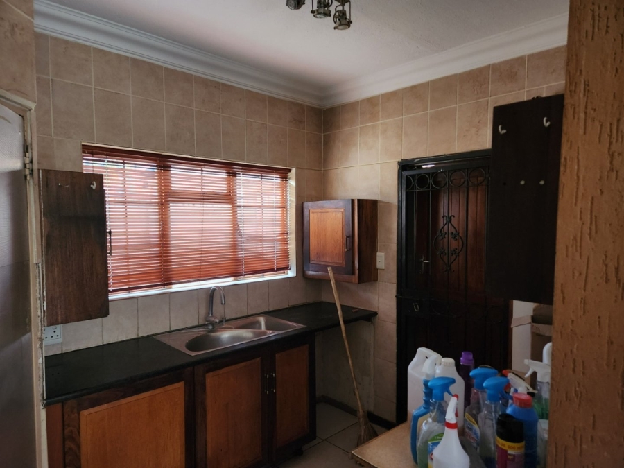  Bedroom Property for Sale in Amandasig Gauteng