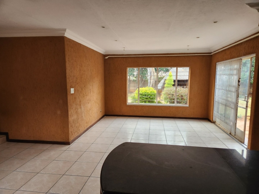  Bedroom Property for Sale in Amandasig Gauteng