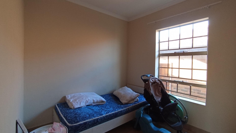 3 Bedroom Property for Sale in Olievenhoutbosch Gauteng