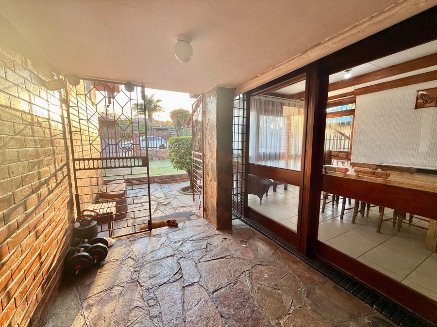 3 Bedroom Property for Sale in South Hills Gauteng