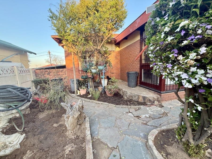 3 Bedroom Property for Sale in South Hills Gauteng