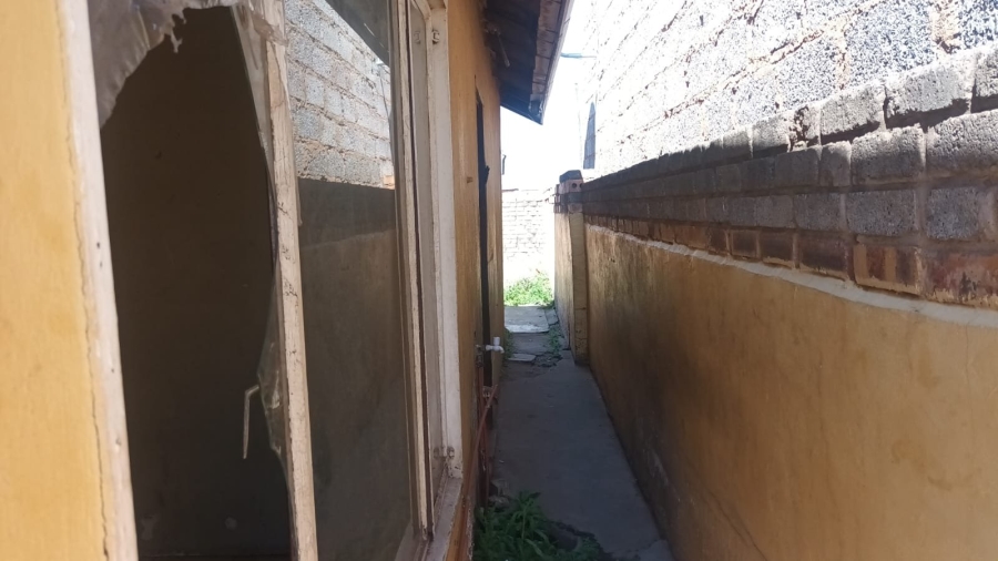 3 Bedroom Property for Sale in A P Khumalo Gauteng