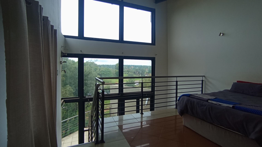 1 Bedroom Property for Sale in Amberfield Gauteng