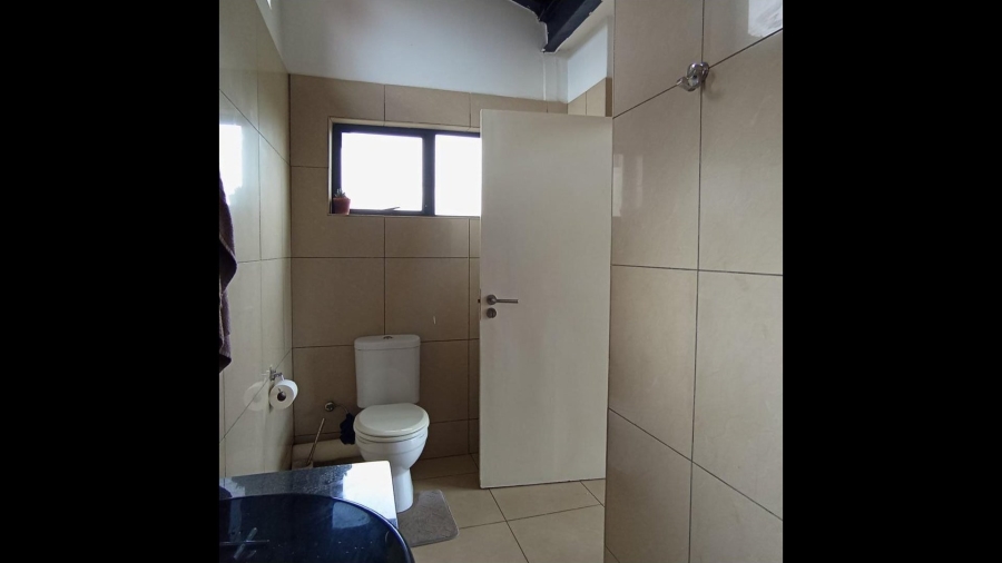 1 Bedroom Property for Sale in Amberfield Gauteng