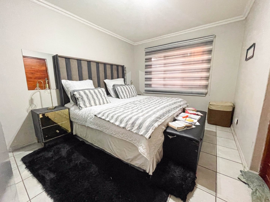 To Let 3 Bedroom Property for Rent in Halfway Gardens Gauteng