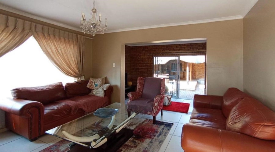 3 Bedroom Property for Sale in Amberfield Gauteng