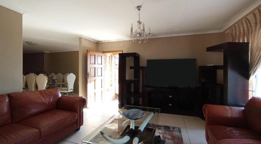 3 Bedroom Property for Sale in Amberfield Gauteng