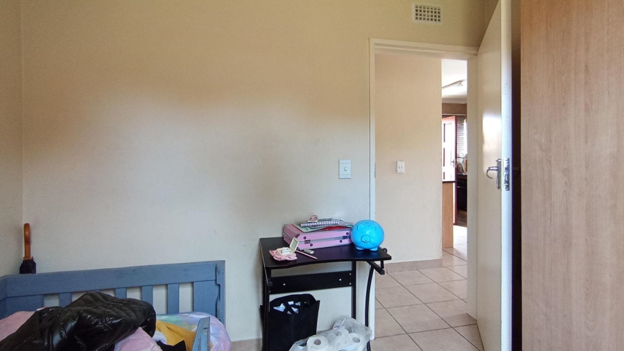 3 Bedroom Property for Sale in Olievenhoutbosch Gauteng
