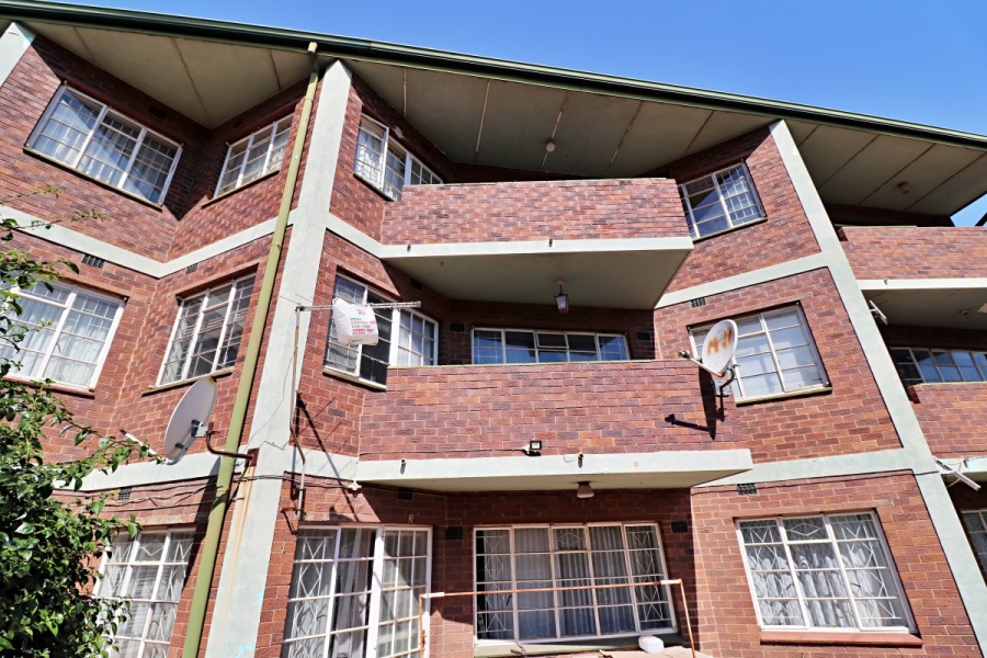 2 Bedroom Property for Sale in Dawnview Gauteng