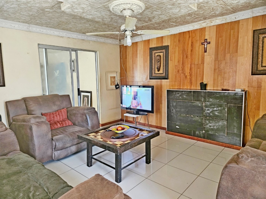 4 Bedroom Property for Sale in Norkem Park Gauteng