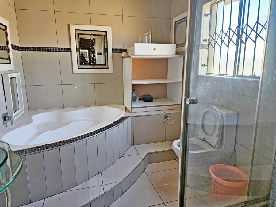 4 Bedroom Property for Sale in Norkem Park Gauteng