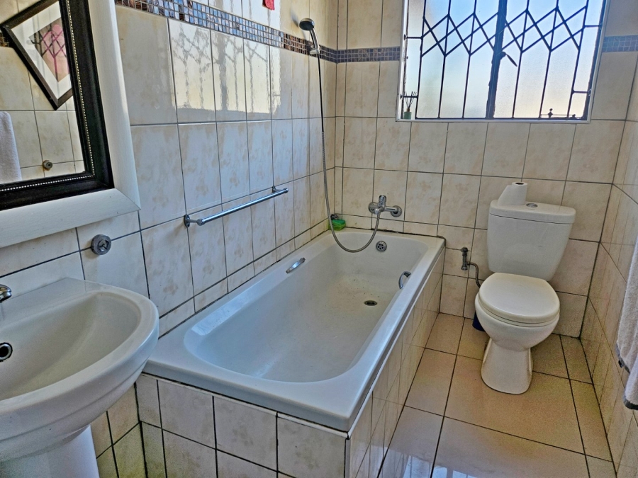 4 Bedroom Property for Sale in Norkem Park Gauteng