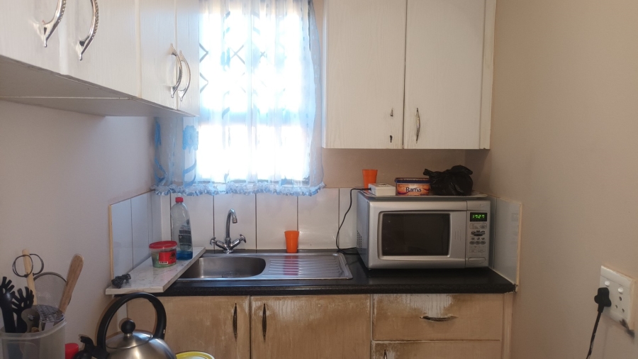 3 Bedroom Property for Sale in Windmill Park Gauteng