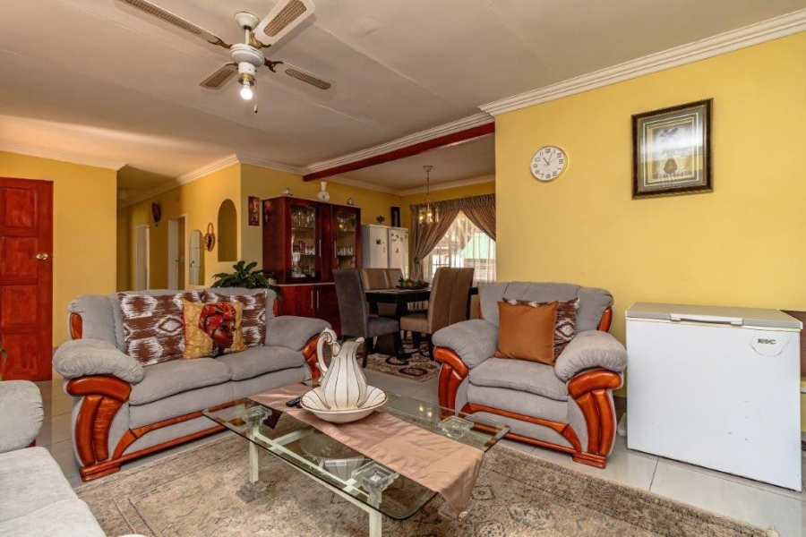 4 Bedroom Property for Sale in Birch Acres Gauteng