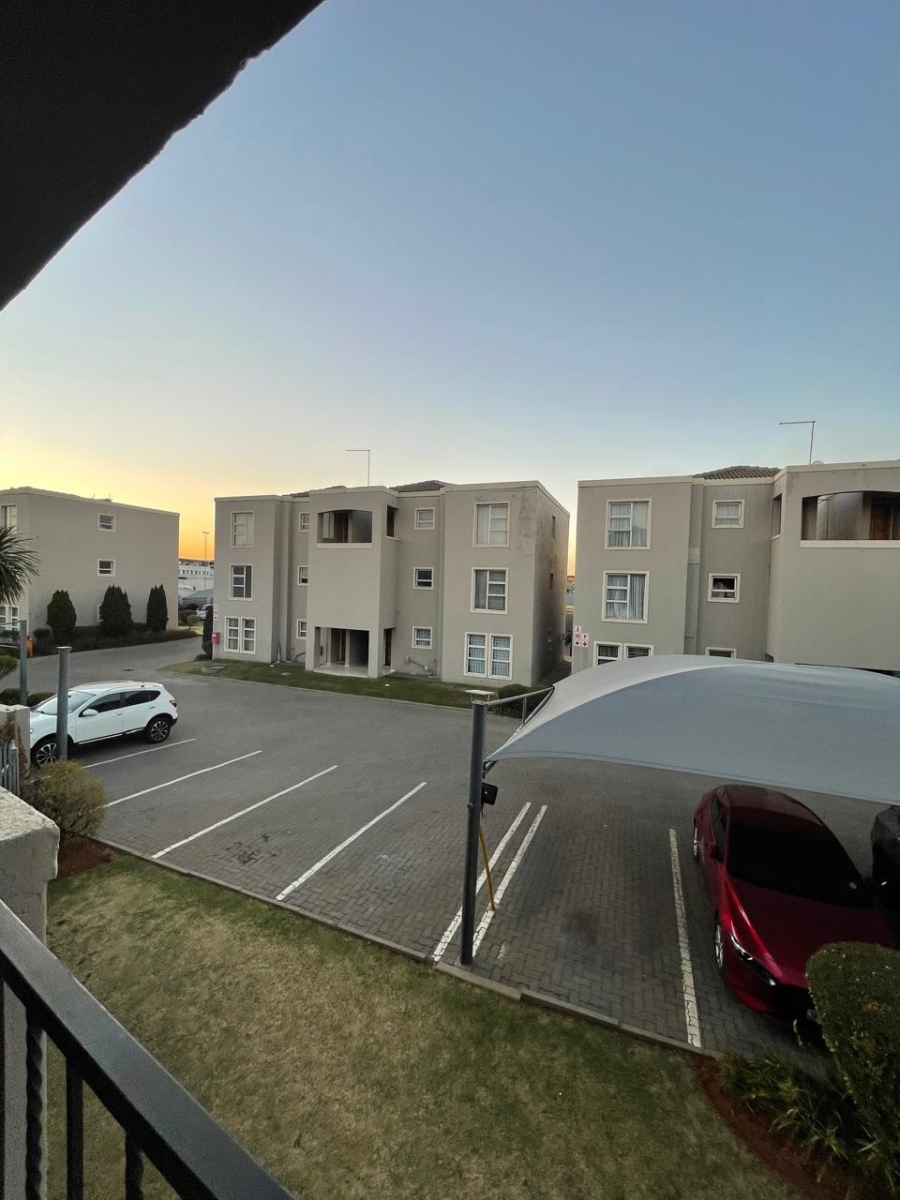 2 Bedroom Property for Sale in Jansenpark Gauteng
