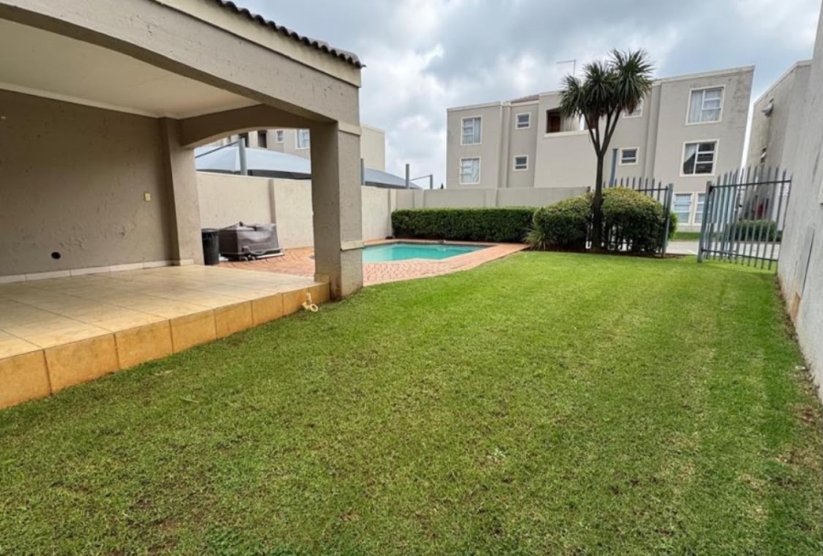 2 Bedroom Property for Sale in Jansenpark Gauteng