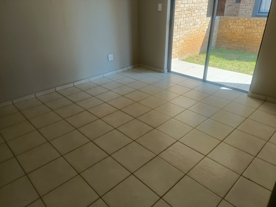 2 Bedroom Property for Sale in Rynfield A H Gauteng