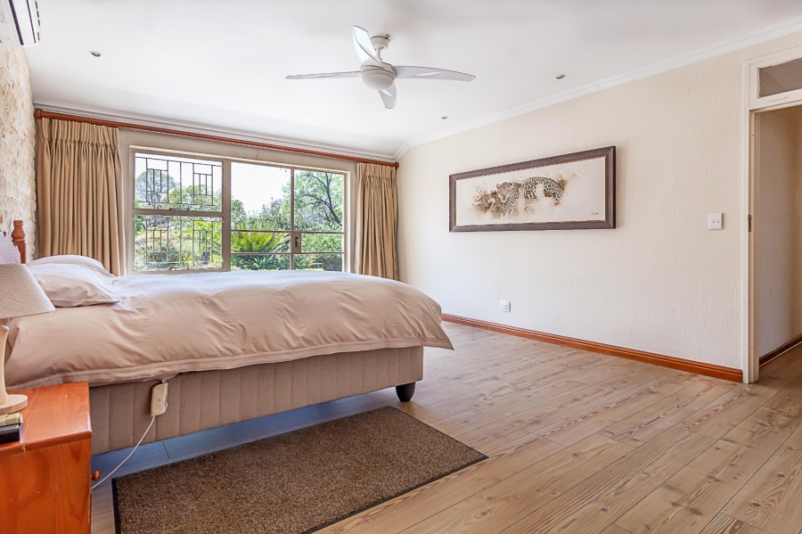 To Let 4 Bedroom Property for Rent in Magaliessig Gauteng