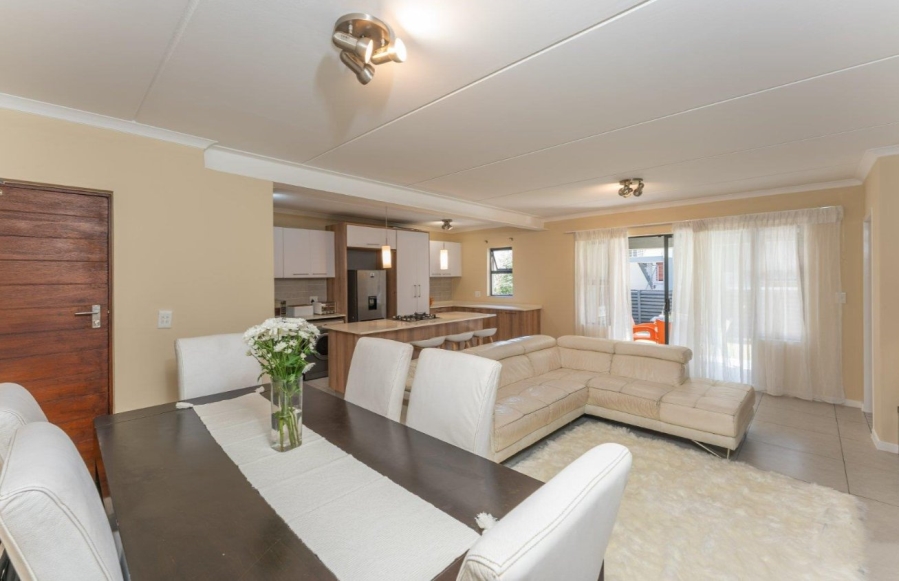 3 Bedroom Property for Sale in Modderfontein Gauteng