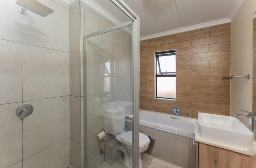 3 Bedroom Property for Sale in Modderfontein Gauteng
