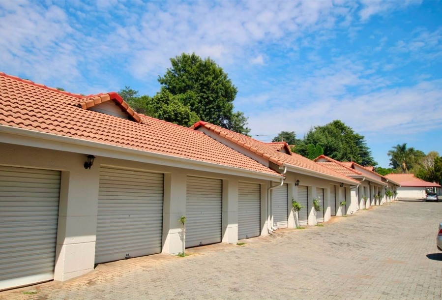 2 Bedroom Property for Sale in Illovo Gauteng