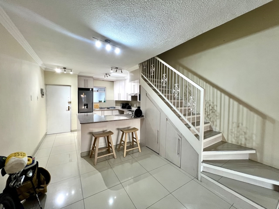 2 Bedroom Property for Sale in Illovo Gauteng