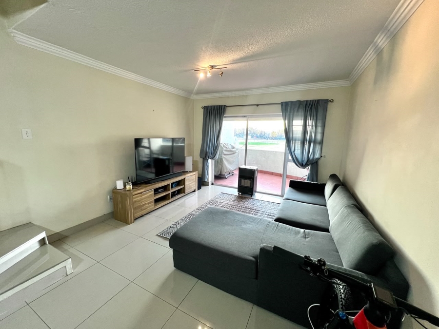 2 Bedroom Property for Sale in Illovo Gauteng