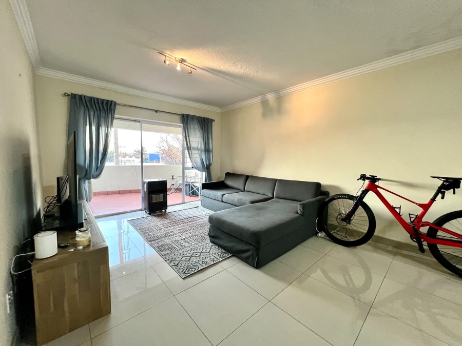 2 Bedroom Property for Sale in Illovo Gauteng