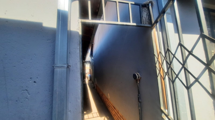 9 Bedroom Property for Sale in Isithame Gauteng