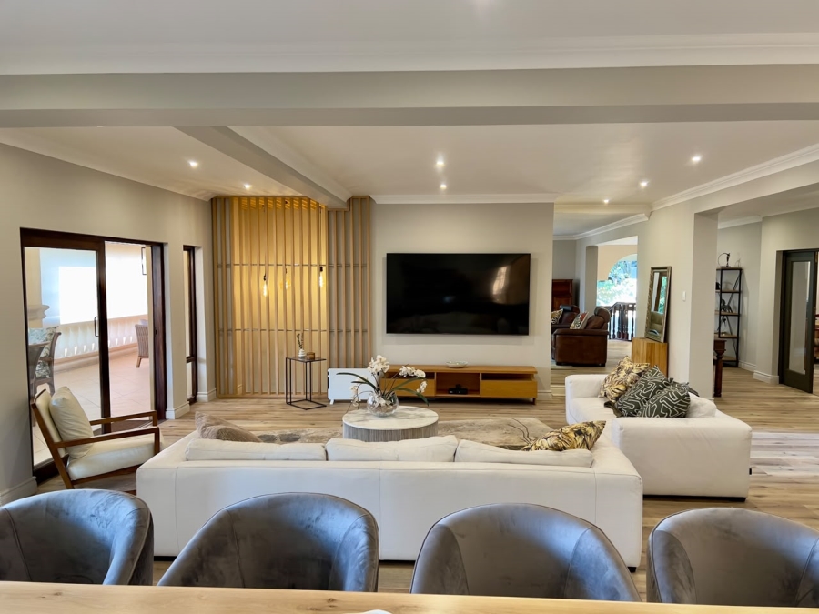 5 Bedroom Property for Sale in Waterkloof Gauteng