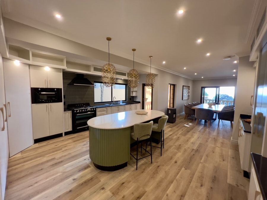 5 Bedroom Property for Sale in Waterkloof Gauteng