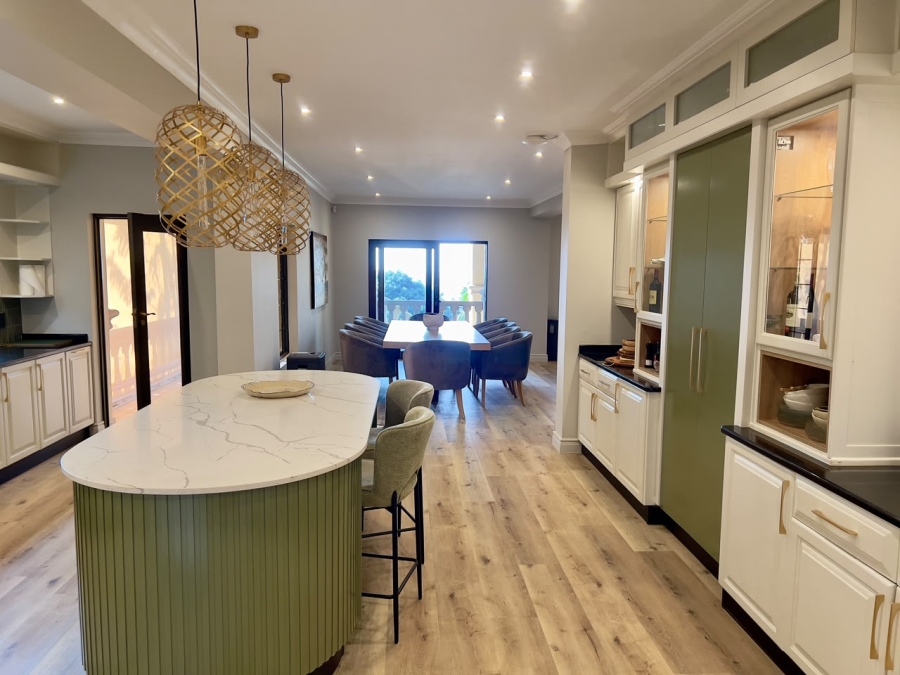 5 Bedroom Property for Sale in Waterkloof Gauteng