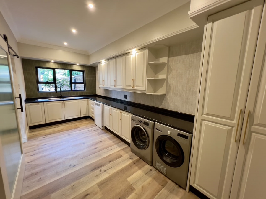 5 Bedroom Property for Sale in Waterkloof Gauteng