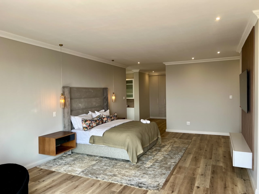 5 Bedroom Property for Sale in Waterkloof Gauteng