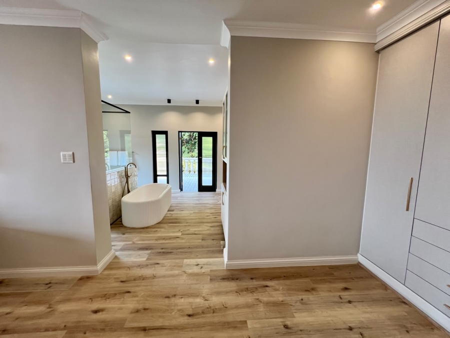 5 Bedroom Property for Sale in Waterkloof Gauteng