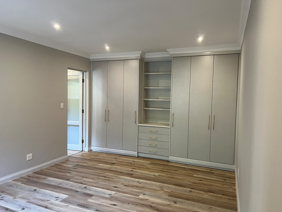 5 Bedroom Property for Sale in Waterkloof Gauteng