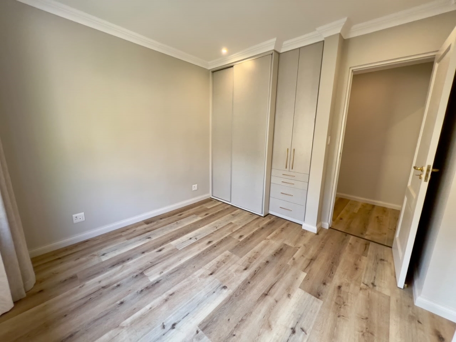 5 Bedroom Property for Sale in Waterkloof Gauteng