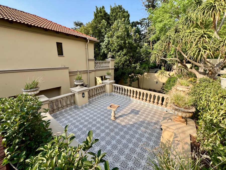 5 Bedroom Property for Sale in Waterkloof Gauteng
