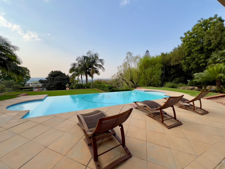 5 Bedroom Property for Sale in Waterkloof Gauteng