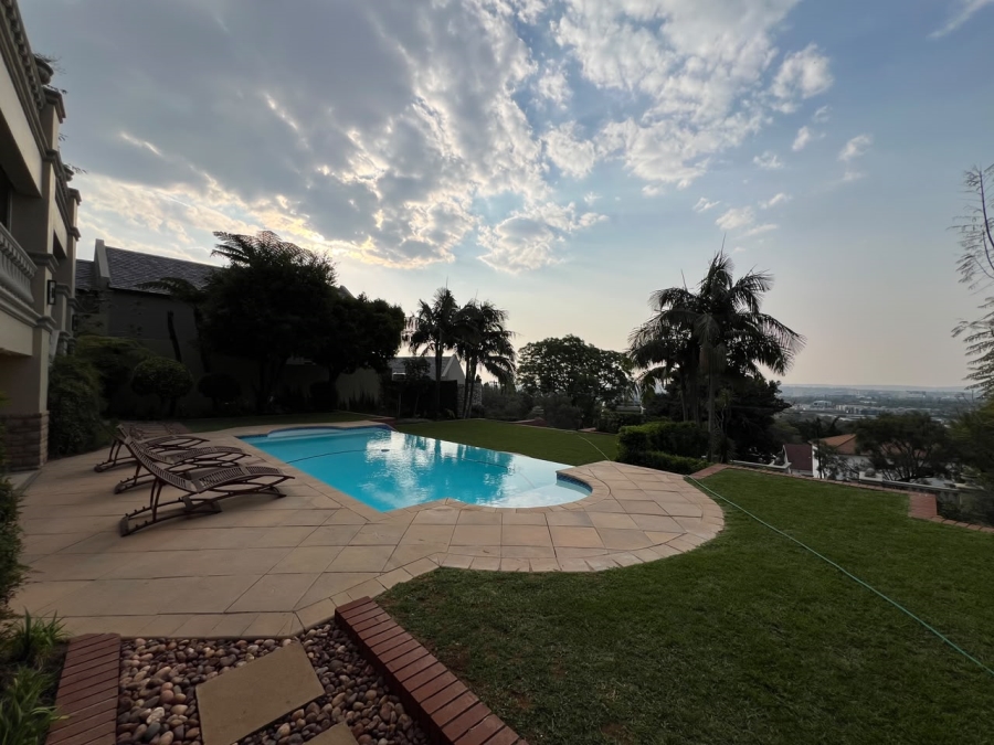 5 Bedroom Property for Sale in Waterkloof Gauteng