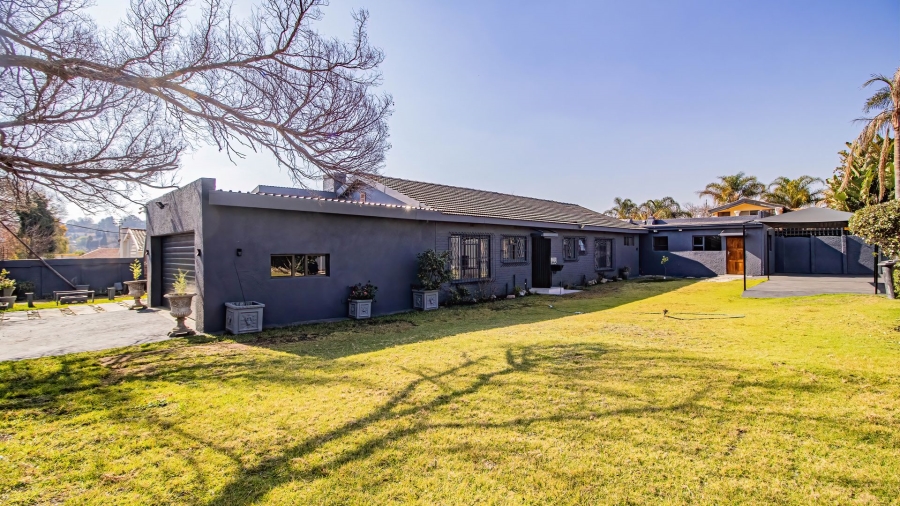 4 Bedroom Property for Sale in Edenvale Central Gauteng